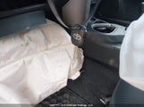 Toyota Rav4 Le 2T3BFREV8JW696653 снимка