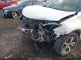 Toyota Rav4 Le 2T3BFREV8JW696653 снимка