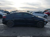 Hyundai Elantra Gl KMHD84LFXJU666905 fotografie