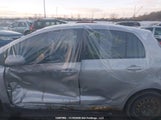 Toyota Yaris JTDKT923695276355 снимка