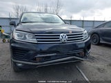 Volkswagen Touareg Sport/Lux/Executive WVGEF9BP3GD012290 fotografie
