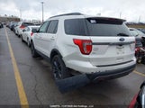 Ford Explorer Xlt 1FM5K8D89HGA90360 снимка