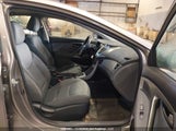 Hyundai Elantra Gls/Limited 5NPDH4AE8CH077363 снимка