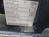 Audi Q3 Premium Plus WA1JCCFS2JR027553 снимка