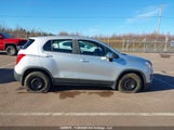 Chevrolet Trax Ls 3GNCJKSB5DL212350 снимка