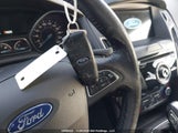 Ford Focus Titanium 1FADP3N22JL274007 fotografie