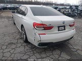 BMW 750 Xi WBA7F2C51GG419845 снимка