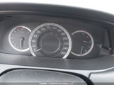 Honda Accord Touring V6 1HGCR3F99DA802560 fotografie