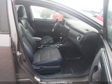 Toyota Corolla L/Le/Xle/Se/Xse 2T1BURHE0HC786885 fotografie