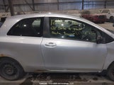 Toyota Yaris JTDJT923775127770 photo