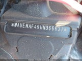 Audi A4 Premium Plus WAUENAF49HN066632 снимка