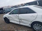 Toyota Camry Se/Le/Xle 4T1BF1FKXCU637072 fotografie