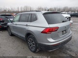 Volkswagen Tiguan 3VV2B7AX4KM173271 снимка