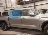 Toyota Tundra Crewmax Limited 5TFJA5DB1RX137575 photo