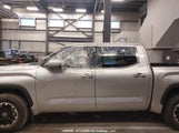 Toyota Tundra Crewmax Limited 5TFJA5DB1RX137575 photo