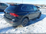 Volkswagen Tiguan Se/Sel/Sel R-Line Jet-Black/Sel R-Line 3VV2B7AX8KM057572 fotografie