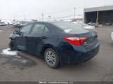 Toyota Corolla 2T1BURHE2JC122321 снимка