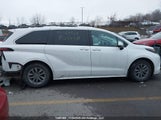 Toyota Sienna Le 8-Passenger 5TDGSKFC1NS055311 fotografie