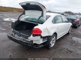 Volkswagen Passat Se 1VWBH7A38DC140253 снимка