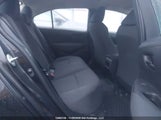 Toyota Corolla Le 5YFBPMBE8NP281255 снимка