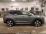 Hyundai Tucson Limited/Sport And Eco/Se KM8J3CA22JU797239 fotografie