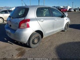 Toyota Yaris Le/Rs JTDKT923375042526 fotografie