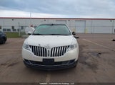 Lincoln Mkx 2LMDJ8JK8DBL10723 fotografie