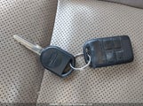 Ford Escape Limited 1FMYU94105KA67588 снимка