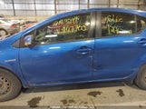 Toyota Prius C JTDKDTB30D1047700 снимка