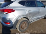 Hyundai Tucson Limited/Sport And Eco/Se KM8J33A48HU508957 fotografie