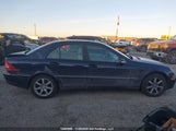 Mercedes-Benz C 230K Sport Sedan WDBRF40J65F672380 fotografie