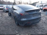Tesla Model Y 7SAYGDEF9NF569184 снимка