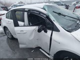 Toyota Corolla JTDBBRBE9LJ025798 снимка
