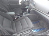 Hyundai Elantra Gl KMHD84LF4HU270933 снимка