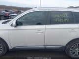 Mitsubishi Outlander JA4AZ2A35JZ603743 снимка
