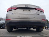 Hyundai Elantra Se/Sport/Limited 5NPDH4AE3FH604519 fotografie