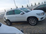 Volkswagen Tiguan S/Se/Sel/R-Line WVGJV3AX5EW606090 снимка