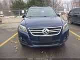 Volkswagen Tiguan WVGBV7AX2BW517794 снимка
