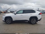 TOYOTA RAV4 XLE/WOODLAND EDITION 2T3RWRFV8RW****** снимка