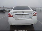 Nissan Altima 2.5/S/Sv/Sl 1N4AL3AP6FN392704 fotografie