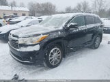 Toyota Highlander Xle 5TDJKRFH3FS183268 снимка