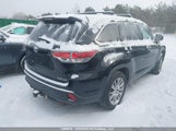 Toyota Highlander Xle 5TDJKRFH3FS183268 снимка