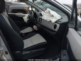 Toyota Yaris JTDKTUD37CD502996 снимка