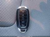 Hyundai Elantra Ultimate Ivt With Two-Tone Interior KMHLN4AG1NU214248 fotografie
