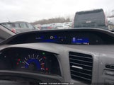 Honda Civic Lx 2HGFB2F43CH103733 fotografie