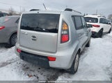 Kia Soul KNDJT2A2XA7040912 снимка