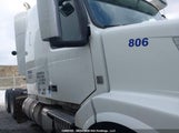 Volvo Vnl 4V4NC9KK5HN993580 снимка