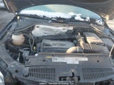 Volkswagen Tiguan S WVGKV7AX6FW519781 photo