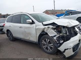 Nissan Pathfinder S/Sv/Sl/Platinum 5N1DR2MM1HC626632 fotografie