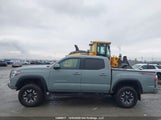Toyota Tacoma Double Cab/Sr/Sr5/Trd Sport/Trd Off Road/Trd Pro 3TYCZ5AN7NT062711 photo